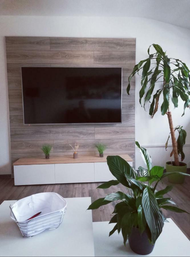 Apartamento Albnest - Wohlfühlen in der nähe der Alb Karlsruhe Exterior foto